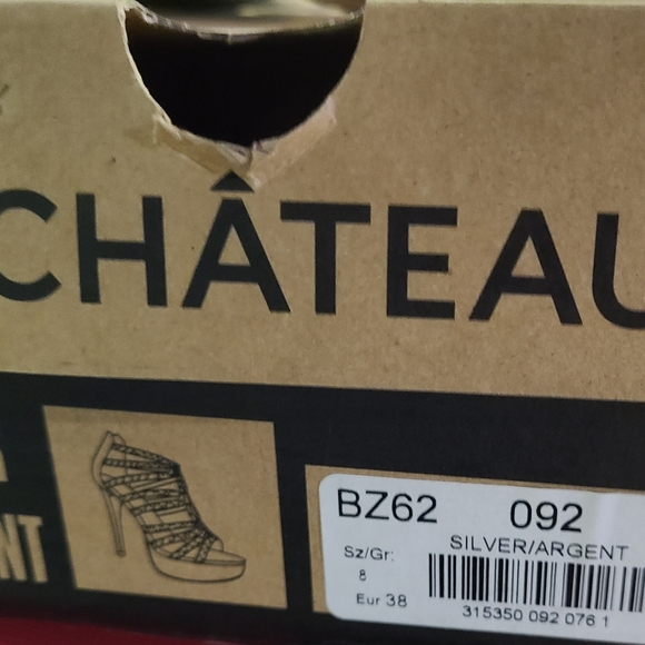 Heels - Picture 2 of 2